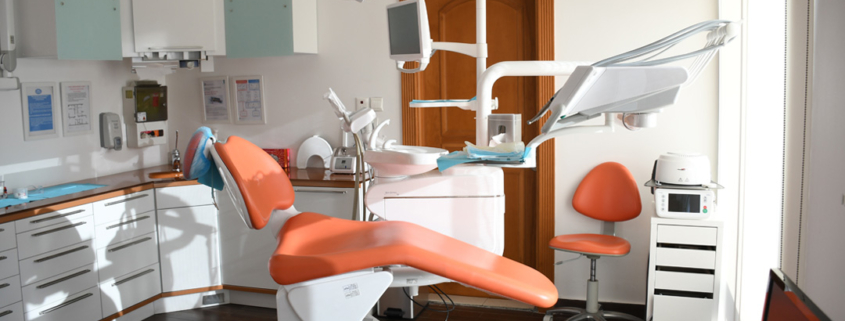 The Pros And Cons Of Owning A Dental Practice